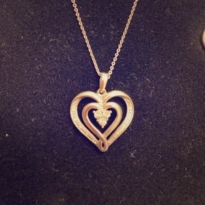 Kay jewelers heart necklace